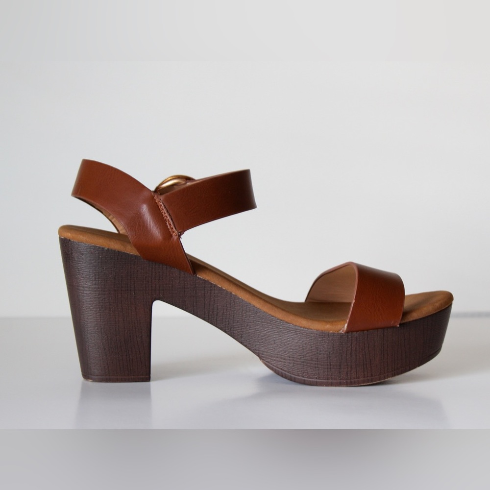 Brown platform wedge heel sandals with buckle open toe